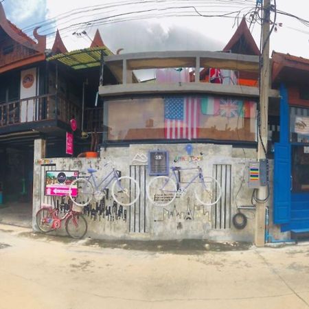 Solarcell Walking Street Homestay - โซล่าเซลล์ถนนคนเดินโฮมสเตย์ Ban Nong Nam Khan Zewnętrze zdjęcie